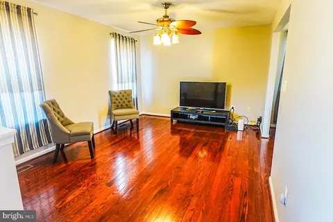 3642 Eitemiller Rd, Windsor Mill, MD 21244 photo 5