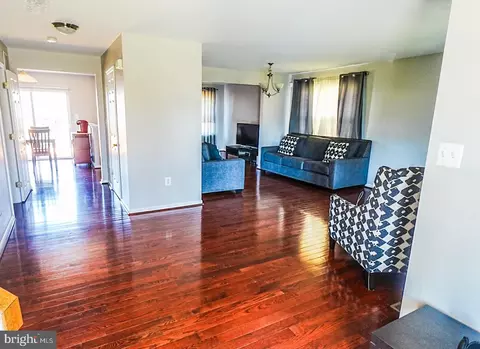 3642 Eitemiller Rd, Windsor Mill, MD 21244 photo 2