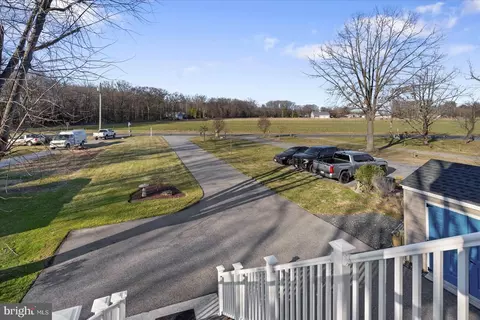 View/Area - 3664 Galloway Rd, Middle River, MD 21220 photo 2 of 9