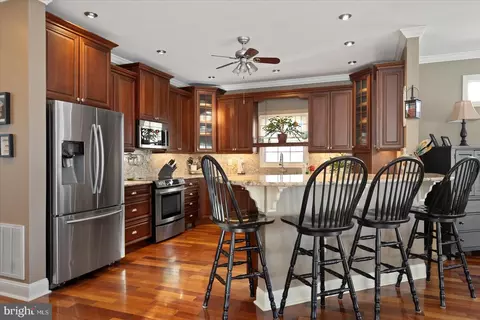 Kitchen - 3664 Galloway Rd, Middle River, MD 21220 photo 1 of 6
