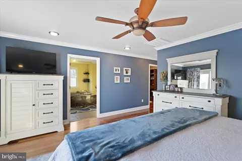 Bedroom - 3664 Galloway Rd, Middle River, MD 21220 photo 6 of 11