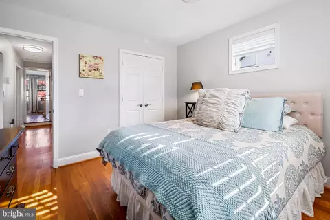 Bedroom - 622 Murdock Rd, Baltimore, MD 21212 photo 5 of 13
