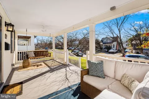 Exterior - 622 Murdock Rd, Baltimore, MD 21212 photo 2 of 8