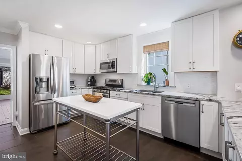Kitchen - 622 Murdock Rd, Baltimore, MD 21212 photo 3 of 5