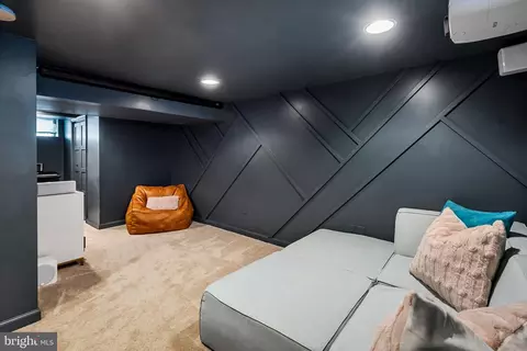 Bedroom - 622 Murdock Rd, Baltimore, MD 21212 photo 11 of 13