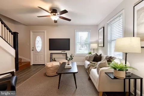 Living - 6 Eastship Rd, Dundalk, MD 21222 photo 2 of 2