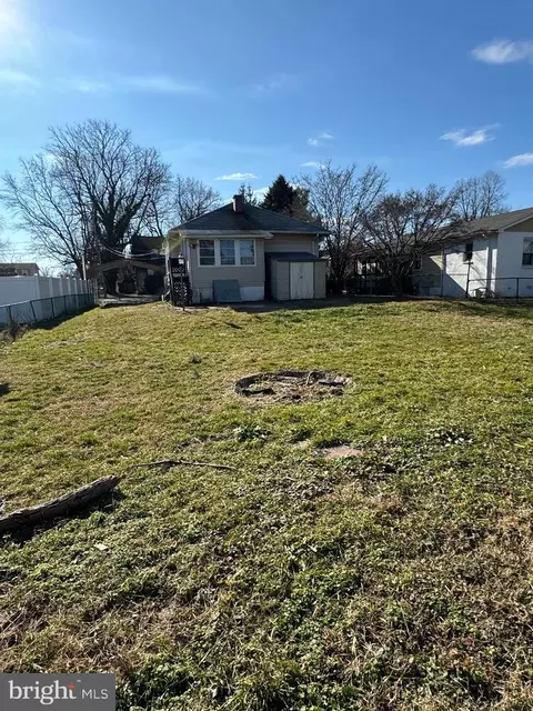 5926 Prince George St, Gwynn Oak, MD 21207
