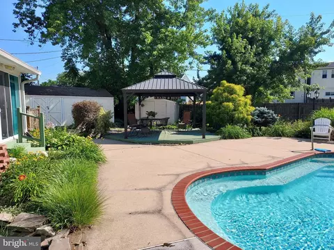 Exterior - 2404 Oak Manor Rd, Sparrows Point, MD 21219 photo 9 of 15