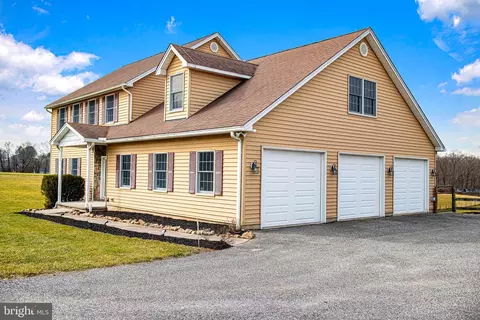 Exterior - 13526 Bottom Rd, Hydes, MD 21082 photo 2 of 22