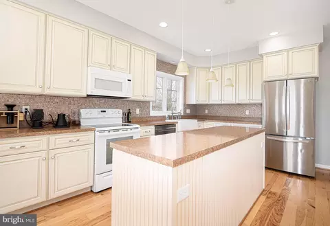 Kitchen - 13526 Bottom Rd, Hydes, MD 21082 photo 1 of 6