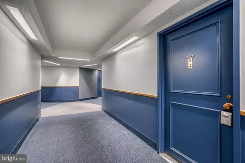 Entry Way - 205 E Joppa Rd #2704, Towson, MD 21286 photo 3 of 3
