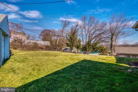 Exterior - 1106 Raven Dr, Baltimore Highlands, MD 21227 photo 13 of 13