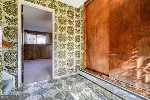 Bath - 1106 Raven Dr, Baltimore Highlands, MD 21227 photo 1 of 3
