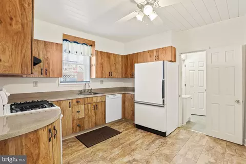 Kitchen - 6 Delight Ave, Nottingham, MD 21236 photo 1 of 5