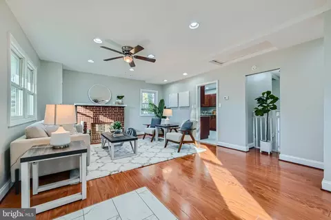 Living - 5531 Ritter Ave, Baltimore, MD 21206 photo 3 of 6