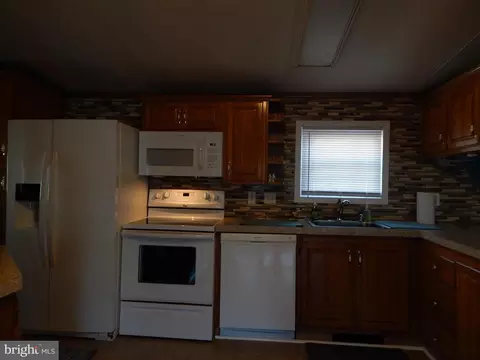 3215 Everlasting Ln, Middle River, MD 21220 photo 28