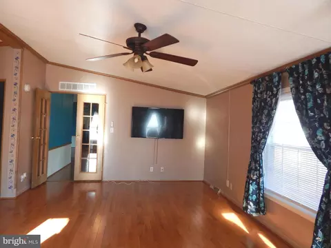 3215 Everlasting Ln, Middle River, MD 21220 photo 11