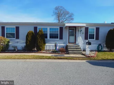 3215 Everlasting Ln, Middle River, MD 21220