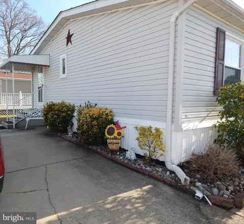 3215 Everlasting Ln, Middle River, MD 21220 photo 4