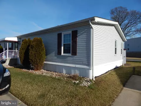 3215 Everlasting Ln, Middle River, MD 21220 photo 6