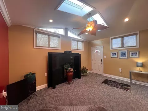 Living - 3702 Coronado Rd, Windsor Mill, MD 21244 photo 6 of 8