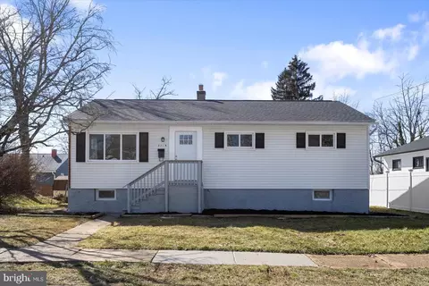 7015 Yataruba Dr, Gwynn Oak, MD 21207