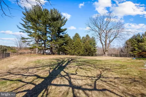 Exterior - 3016 Benson Mill Rd, Upperco, MD 21155 photo 15 of 16