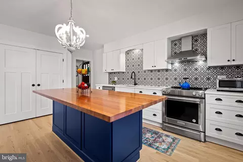 Kitchen - 3016 Benson Mill Rd, Upperco, MD 21155 photo 2 of 4