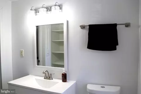 Bath - 5616 Whitby Rd, Baltimore, MD 21206 photo 8 of 10