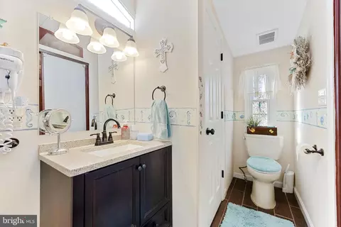 5 Mango Trl, Middle River, MD 21220 photo 16