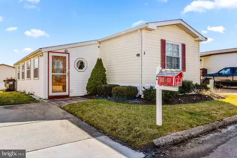 5 Mango Trl, Middle River, MD 21220