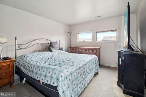 Bedroom - 2411 Brunswick Rd, Halethorpe, MD 21227 photo 1 of 3
