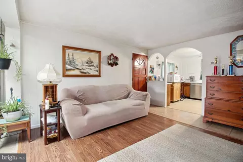 Living - 2411 Brunswick Rd, Halethorpe, MD 21227 photo 1 of 2