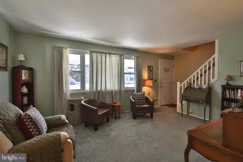 Living - 3408 Kimble Rd, Windsor Mill, MD 21244 photo 2 of 4