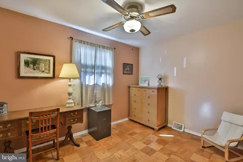 Bedroom - 3408 Kimble Rd, Windsor Mill, MD 21244 photo 4 of 6