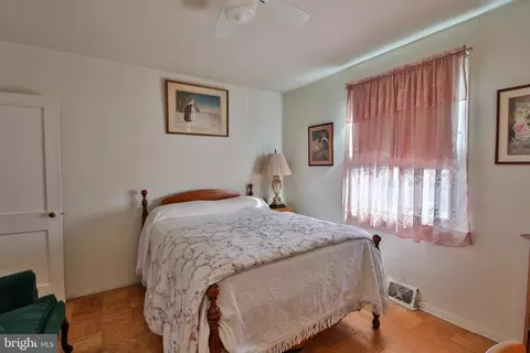 Bedroom - 3408 Kimble Rd, Windsor Mill, MD 21244 photo 2 of 6