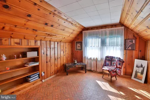 Living - 3408 Kimble Rd, Windsor Mill, MD 21244 photo 3 of 4