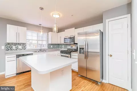 Kitchen - 7395 Maury Rd, Windsor Mill, MD 21244 photo 2 of 7