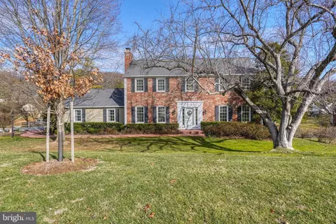 1114 Chatterleigh Cir, Towson, MD 21286