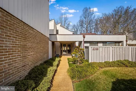 3708 Breton Way #3708, Pikesville, MD 21208