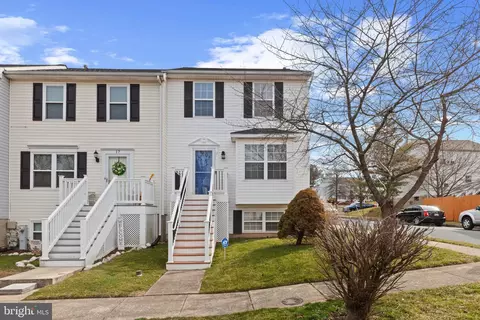15 Tameron Pl, Rosedale, MD 21237