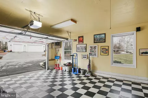 Exterior - 15212 Old Hanover Rd, Upperco, MD 21155 photo 13 of 17