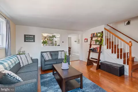 Living - 7437 Forrest Ave, Parkville, MD 21234 photo 1 of 4