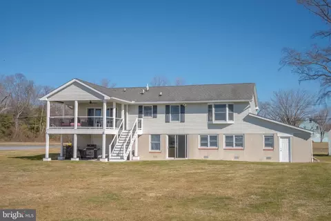 Exterior - 1306 Burke Rd, Middle River, MD 21220 photo 3 of 7