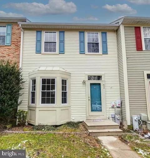 632 Marianne Ln, Catonsville, MD 21228