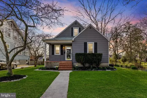 3213 Willoughby Rd, Parkville, MD 21234