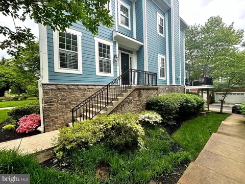6320 Canter Way #6, Baltimore, MD 21212