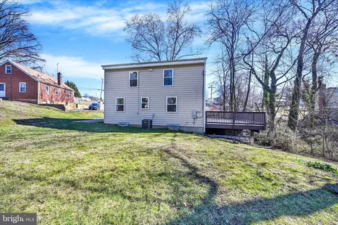Exterior - 2000 Summit Ave, Rosedale, MD 21237 photo 5 of 6