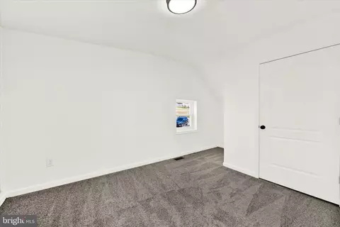 Bedroom - 2000 Summit Ave, Rosedale, MD 21237 photo 3 of 3