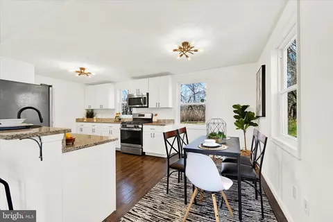 Kitchen - 2000 Summit Ave, Rosedale, MD 21237 photo 1 of 6